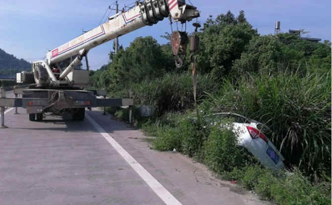 阆中重载吊车救援
